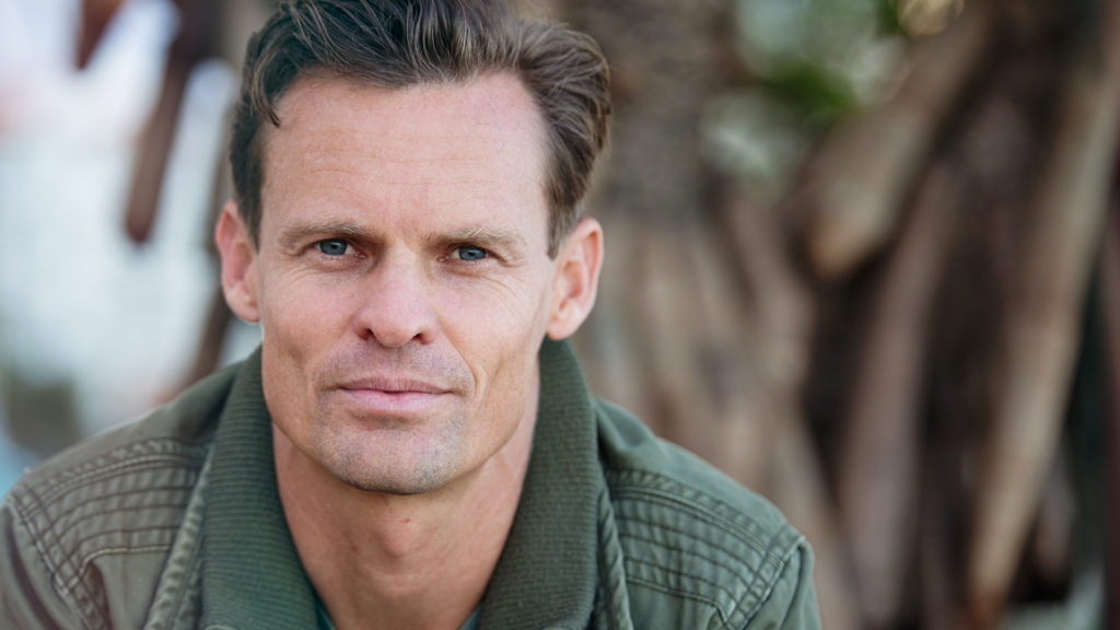 Las-mejores-cremas-antiarrugas-para-hombres-de-50--años